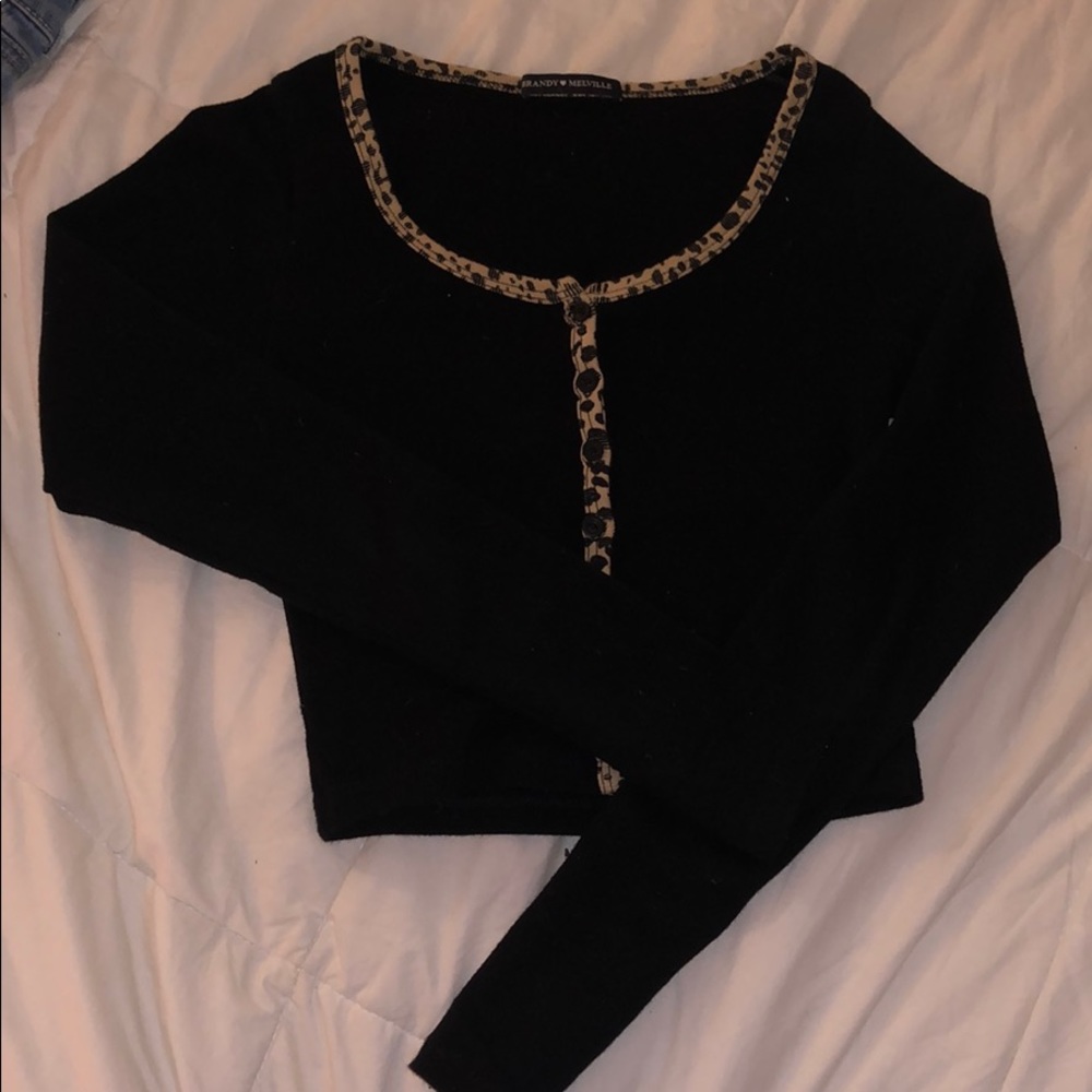 Brandy Melville Top(ON HOLD DO NOT PURCHASE)